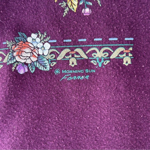 Vintage Purple Sweatshirt with Floral Pattern - Picture 3 of 10